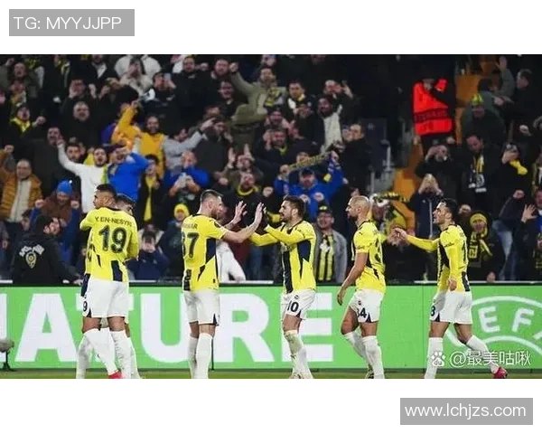 欧联杯激战巴萨主场3-0战胜里昂红牌争议引发全场热议 欧联杯激战巴萨主场3-0战胜里昂红牌争议引发全场热议