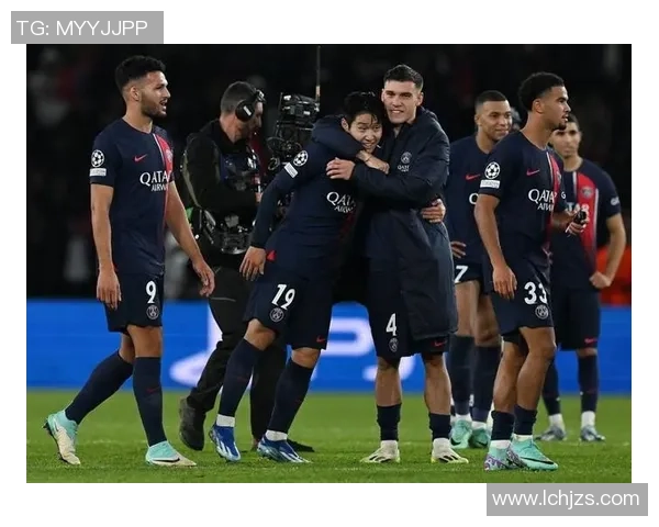 友谊赛精彩对决那不勒斯与曼联战成平局转会传闻再起 友谊赛精彩对决那不勒斯与曼联战成平局转会传闻再起