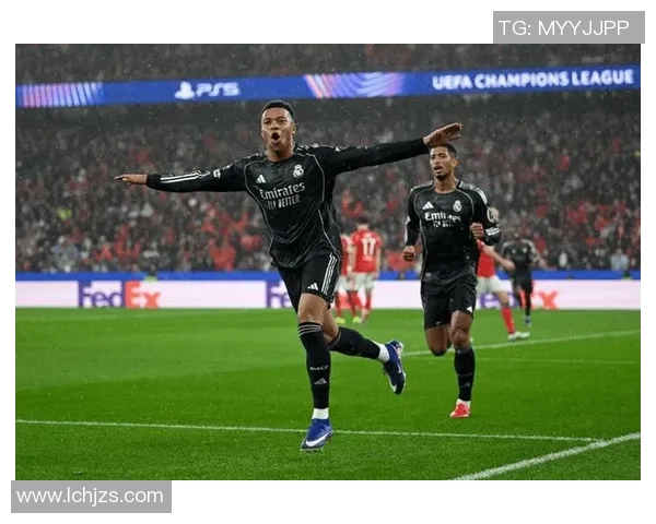 中超精彩对决本菲卡大胜曼城补时进球引发全场狂欢数据分析揭秘赛事亮点