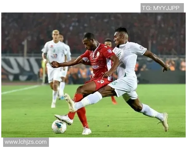 中超激战那不勒斯大胜皇马红牌争议引发全场热议